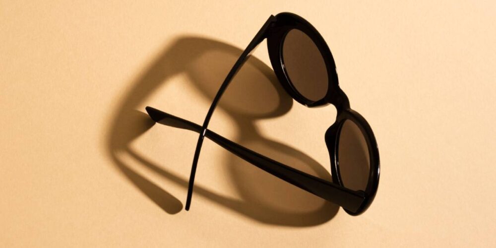 Os prejuízos de usar óculos falsificados